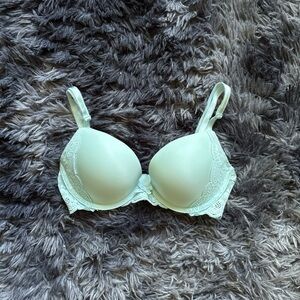 Victoria’s Secret Light Blue Lace Push-Up Bra | Underwire Padded Everyday Bra